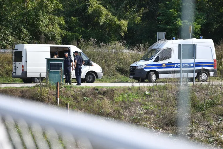 Pet ih je skočilo s mosta, jedan nije isplivao: Nastavlja se potraga za mu&scaron;karcem (38) u Međimurju