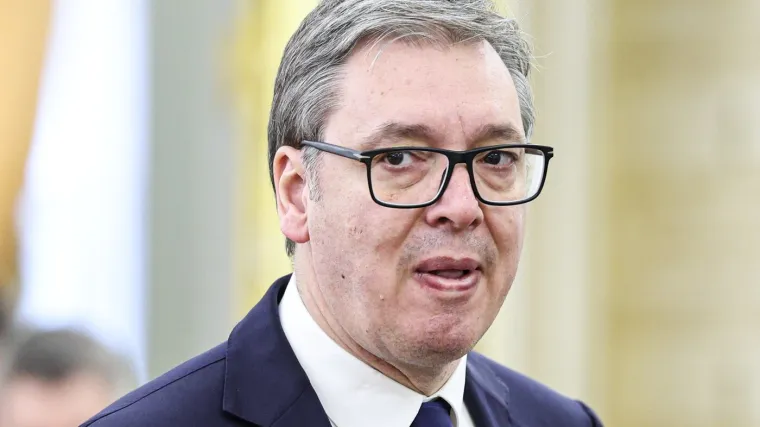 Ruski veleposlanik prozvao Vučića: Nadam se da je 'riješio' izvoz streljiva iz Srbije Ukrajini