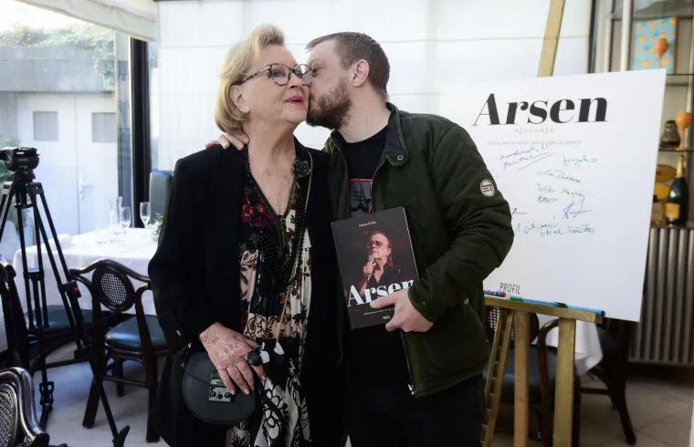 Sve ljubavi Gabi Novak: Nadživjela sina i tri supruga, evo tko je osvojio srce glazbene dive