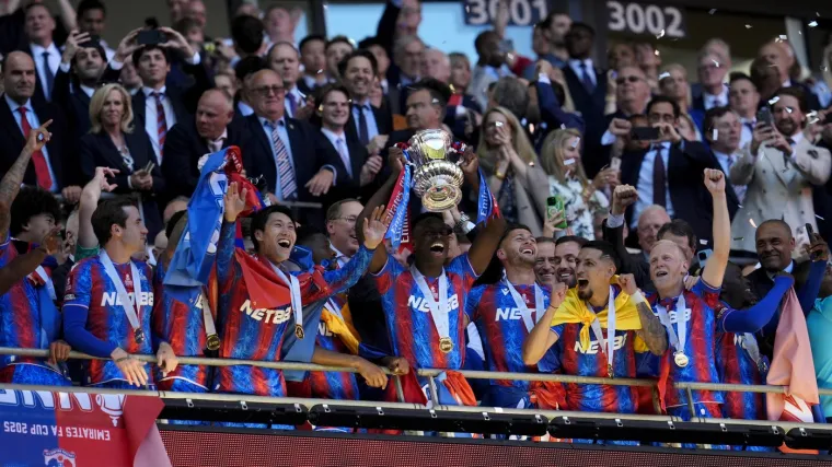 Jučer su osvojili drugi naslov u tri mjeseca, a onda iz UEFA-e dočekali loše vijesti