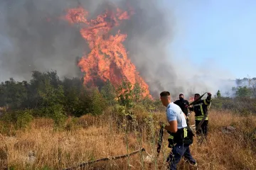 Hrvatska šalje kanader u Crnu Goru? 'Očekujemo pomoć Hrvata'
