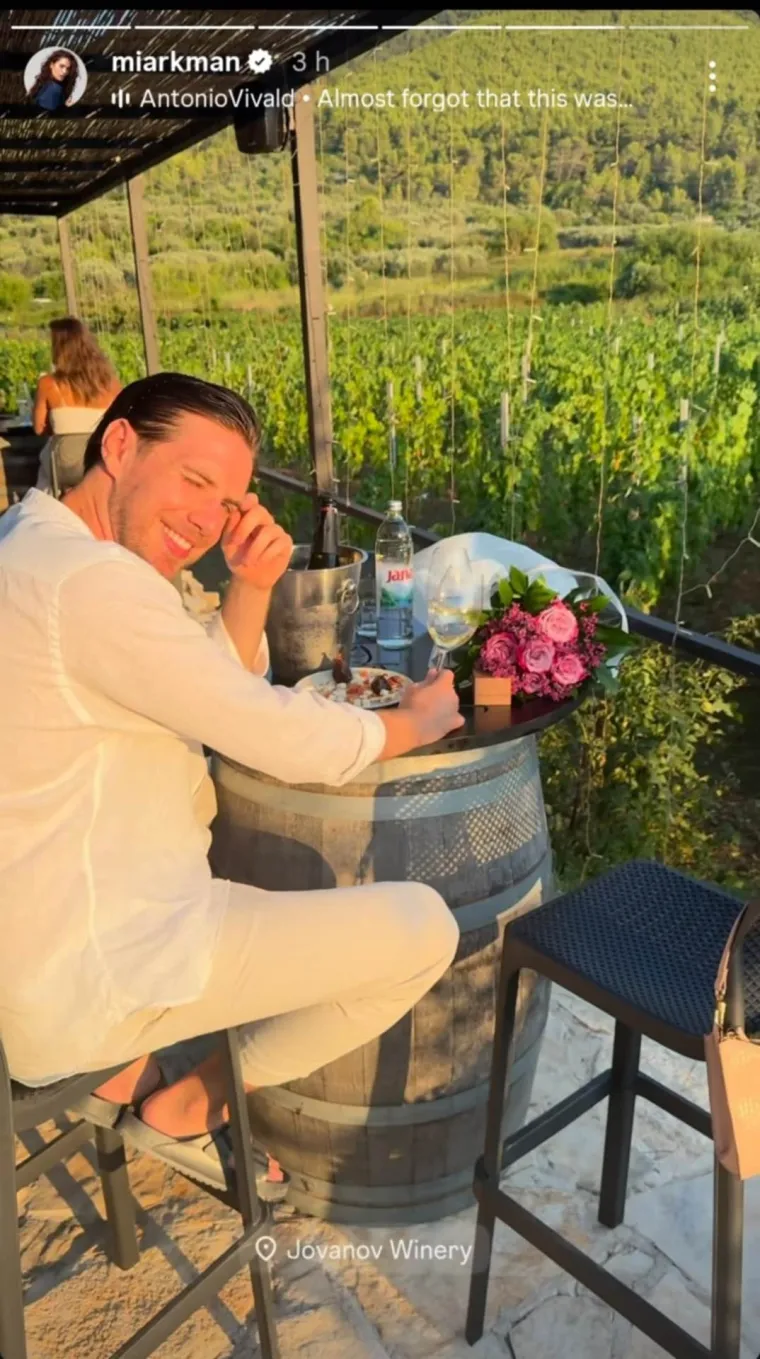 Jedna od naših najuspješnijih misica se zaručila: Pokazala dijamantni prsten