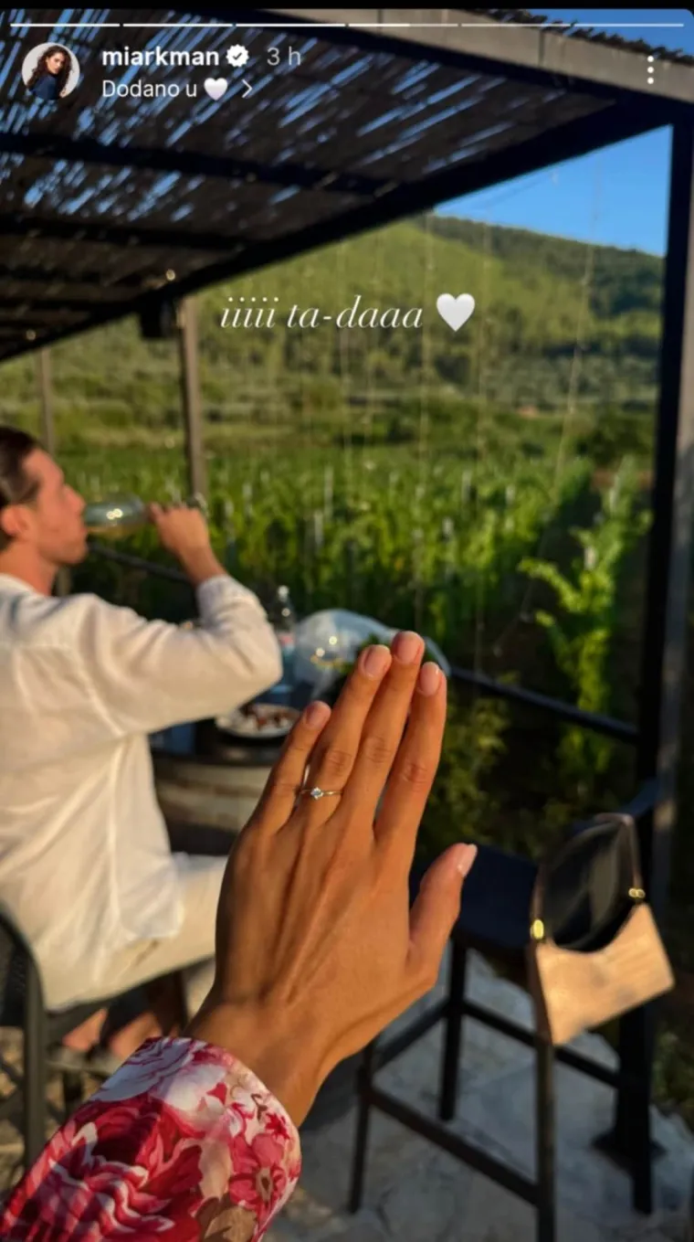 Jedna od naših najuspješnijih misica se zaručila: Pokazala dijamantni prsten