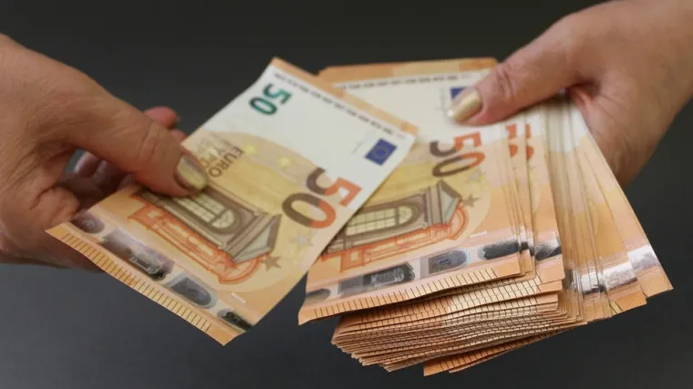 Rujan nam je pred vratima, a ovim znakovima donosi bogatstvo: Novac će im se lijepiti za prste