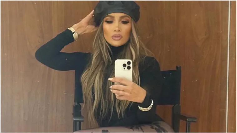 Jennifer Lopez u ubojitom izdanju: Ponosno pokazala zanosne noge, fanovi ne mogu doći k sebi