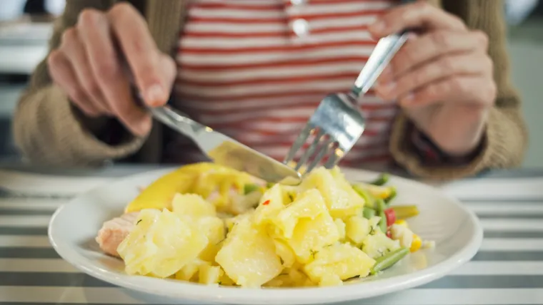 Krumpir će ostati svjež godinu dana: Jedan kuhinjski sastojak čini čuda