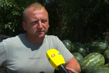 Ovo je čovjek koji je iz očaja podijelio tone lubenica: 'Zvali smo sve, nitko ništa nije trebao'