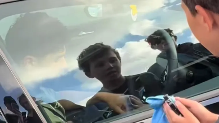 Gvardiol na udaru nakon situacije s navijačima: Jedni ga pokopali drugi ga brane!