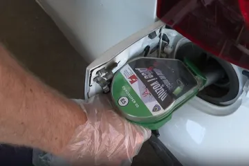 Od pumpe do pumpe cijena istog tanka i 11 eura jeftinija! Čak ako je i distributer isti