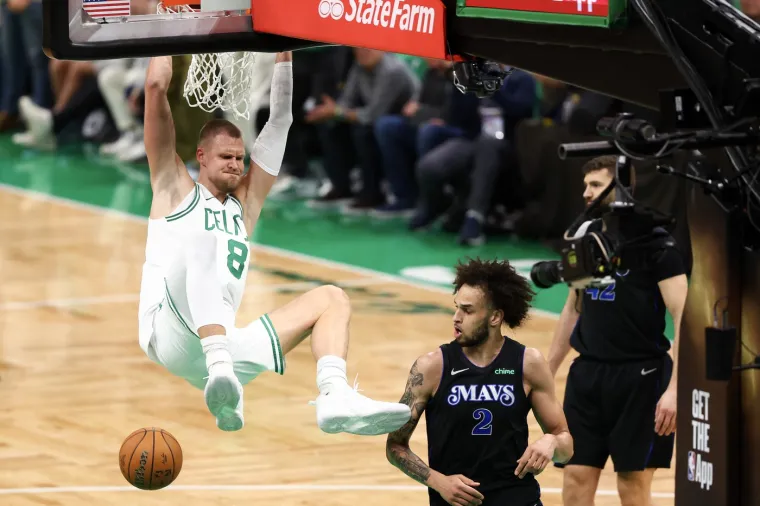 Latvijskog 'Jednoroga' uskoro bismo mogli gledati u drugom sportu: NBA zvijezda čuva se za MMA