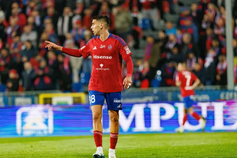 Poljaci tvrde: Hajduk besplatno dovodi prekaljenog hrvatskog stopera