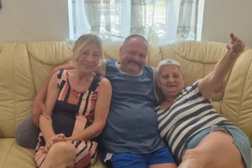 Okupio se veseli trio iz 'Ljubav je na selu': Ovako je Ilija dočekao Ružu i Mariju u svom domu