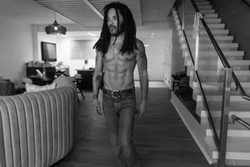 Ovako dobro tijelo, a ima 61 godinu? Lenny Kravitz bez majice izazvao lavinu komentara i rekao...