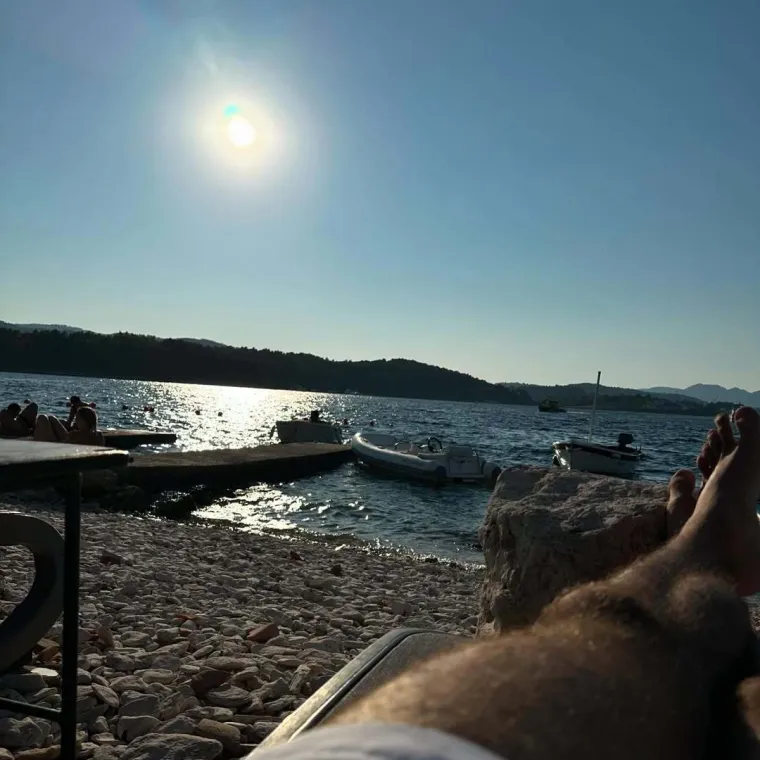 'Gospodin Savršeni' Šime Elez objavio slike s plaže i otkrio nešto što nije htio