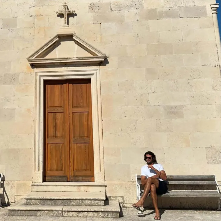 'Gospodin Savršeni' Šime Elez objavio slike s plaže i otkrio nešto što nije htio