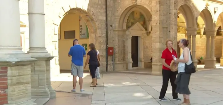 Znate li tko je napisao Zdravo djevo kraljice Hrvata? Likvidiran je i bačen u jamu
