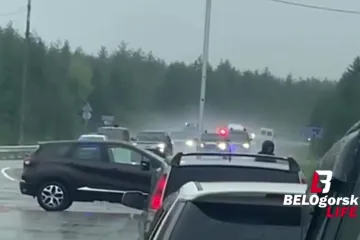 Pogledajte konvoj blindiranih vozila koji prevozi Putina: Avion čeka polijetanje