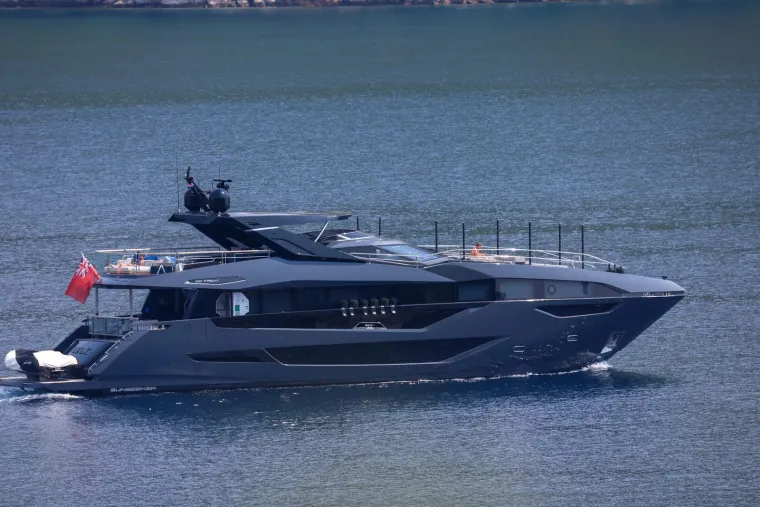 Uživancija na luksuznoj jahti: Geri Halliwell s obitelji stigla na Pelješac i očarala domaće znatiželjnike