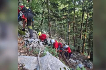 Užas na Velebitu! Jedna žena preminula, druga se jedva spasila: Otkrivamo u kakvom je stanju