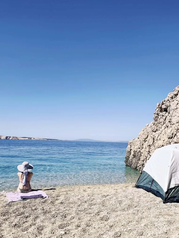 Nećete vjerovati kako Danijela Martinović provodi ljeto: Hotel s tisuću zvjezdica?