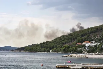 Udar groma izazvao požar kod Vrsina: 'Stavljen je pod kontrolu'