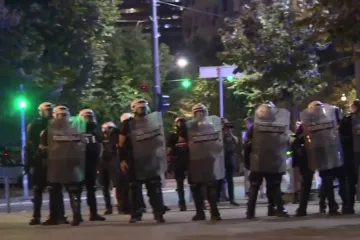 Beogradski profesor o 'diktaturi mafijaškog režima': 'Moramo se obraniti od Vučićevog državnog udara'