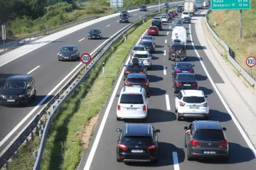Užasne gužve na A1! Kod Bosiljeva kolona od 9 km