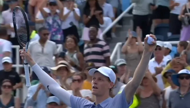 Sinner stao na kraj francuskoj senzaciju: U finalu još jedan klasik između njega i Alcaraza