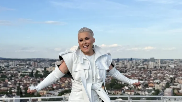 Indira o ljetu, beauty ritualima i bivšem suprugu: 'Pobjednički tim se ne mijenja'