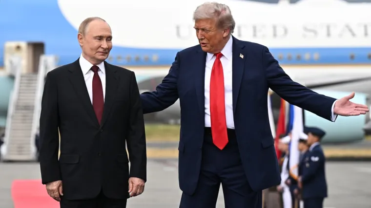 Putin muškarcu na Aljasci dao poseban poklon, navodno su ga 'slučajno sreli' na ulici: 'Ovaj je puno bolji'