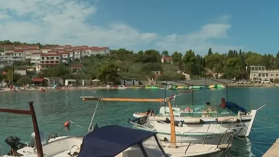 Šoltani poludjeli: 'Gušimo se u fekalijama i mazivu!'