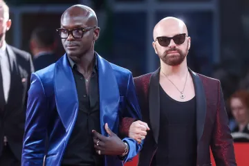 Nekada je pjevao na Eurosongu, a danas uživa u ljubavi s američkim biznismenom