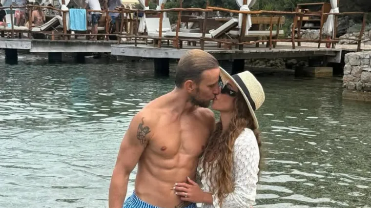 Rakitić i Raquel romantičnim fotografijama zapalili društvene mreže