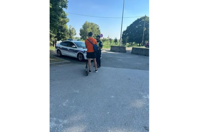 Policija podijelila kazne vozačima električnih romobila: Pogledajte koliko ih je ulovljeno u prekršaju