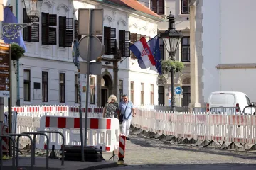 Zagrepčani se ponovo mogu slobodno šetati svojim gradom, prizori s Markovog trga oduševili sve