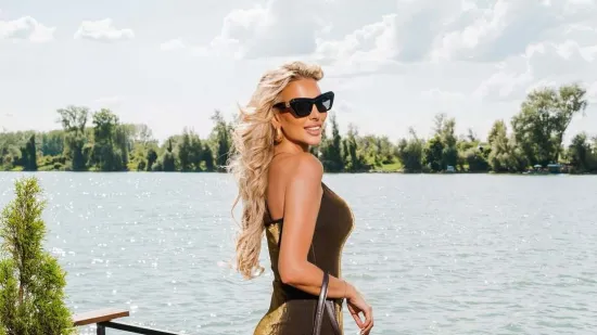 Ava Karabatić objavila fotku s plaže i porukom uvrijedila mnoge