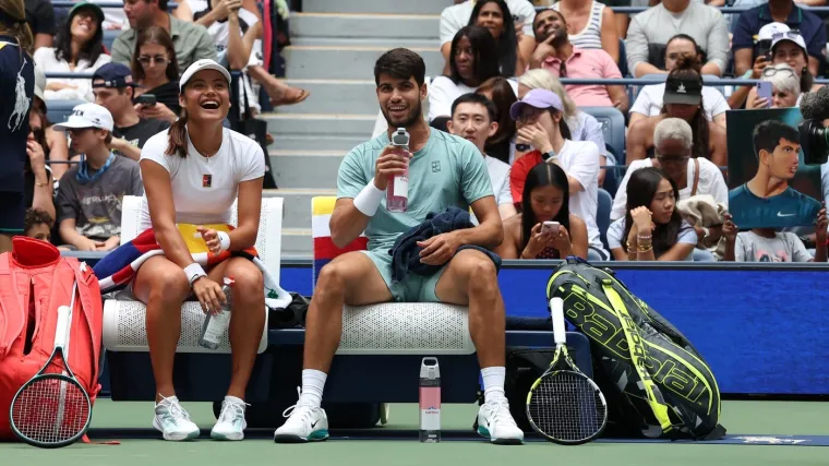 Đoković, Alcaraz i Raducanu u miksu: Swiatek već u polufinalu!