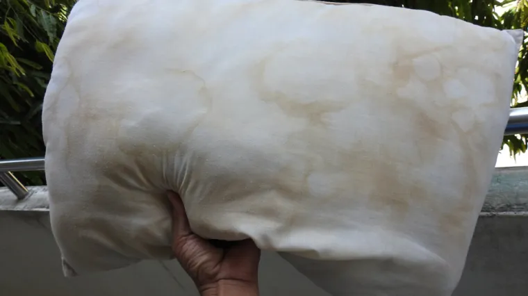 Muškarci se na snimkama hvale 'žutim jastucima': Evo koje opasnosti oni zapravo kriju