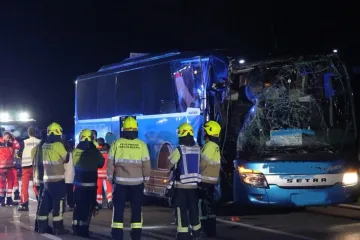 Stravičan sudar autobusa i kamiona: Ozlijeđeno 30 ljudi, većina se vraćala s Balkana