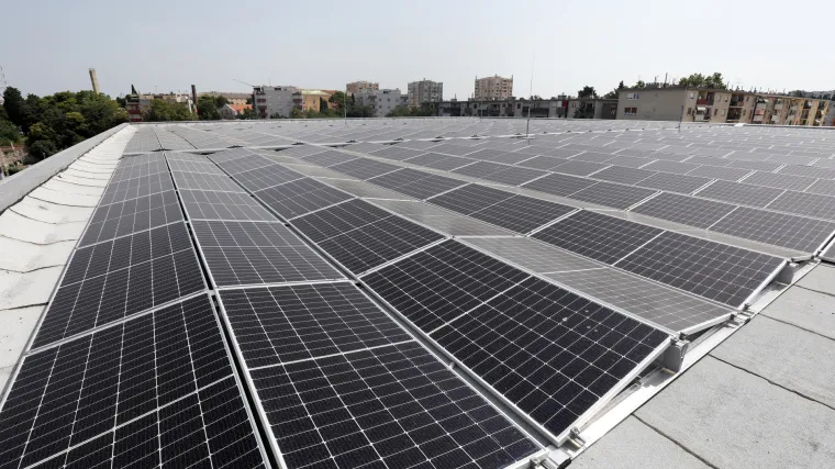 Građani ih zatrpali s prijavama: Fond privremeno zatvara prijave za fotonaponske elektrane