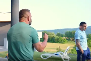 Tenzije u Fight of Nations™ rastu, prepucavanja ne prestaju: 'Ti si lažov!'