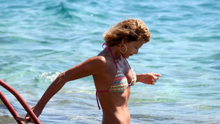 Bivša Miss Jugoslavije očarala u badiću: Pogledajte kako izgleda sa 62 godine