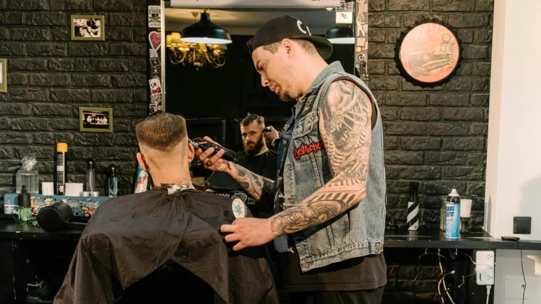 Mnogi muškarci pate od tjeskobe zbog frizure: Novo istraživanje otkrilo zanimljiv razlog