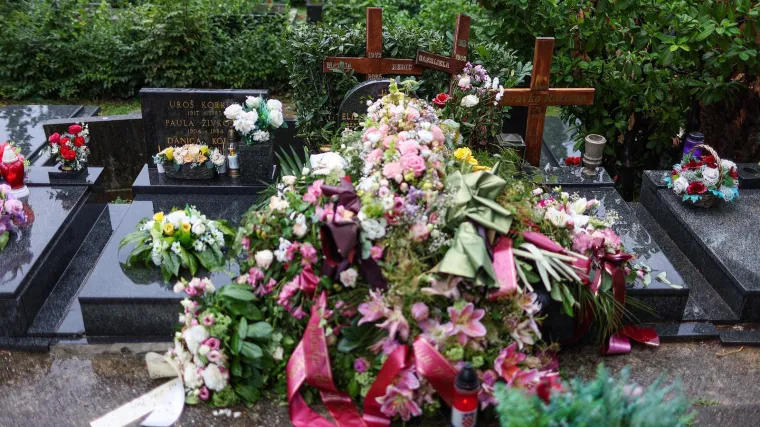 Na Mirogoju pokopana Gabi Novak, sada počiva uz Matiju i Arsena