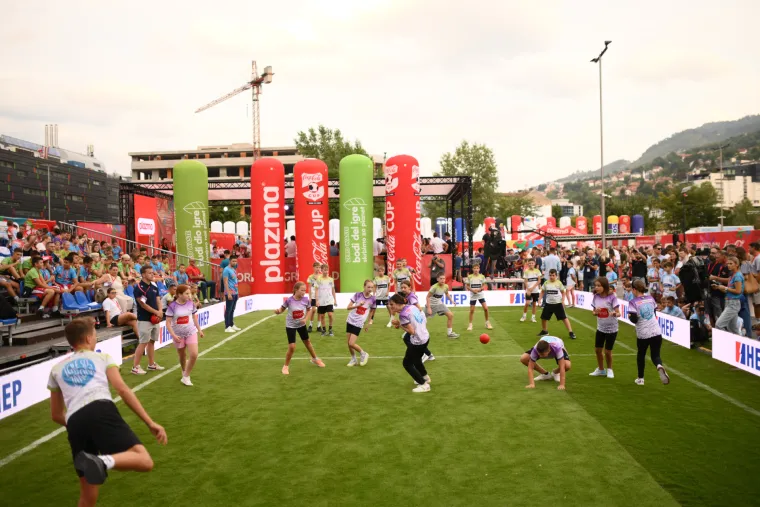 Čak 353 tisuće djece na jednom mjestu: Pogledajte što se događalo u Sarajevu!