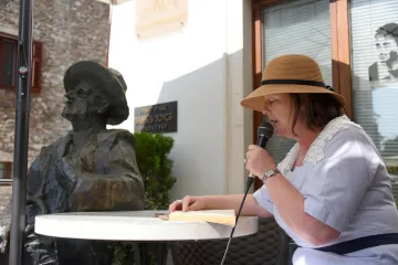 Veleposlanica Irske: 'Kad sam vidjela Cetinu, mislila sam da ju je umjetna inteligencija generirala'