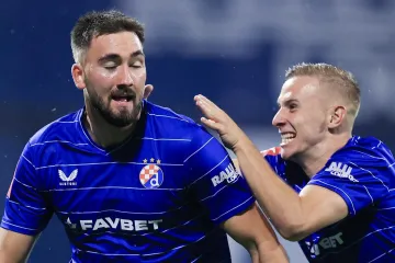 Gol na Maksimiru! Katastrofalna greška vratara Istre, Beljo doveo Dinamo u vodstvo