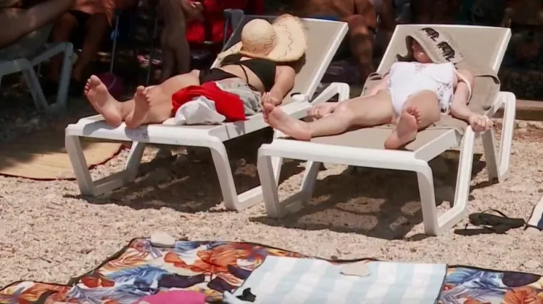 Otkrili smo gdje nestaju zaplijenjeni ručnici s naših plaža: Odgovor će vas iznenaditi