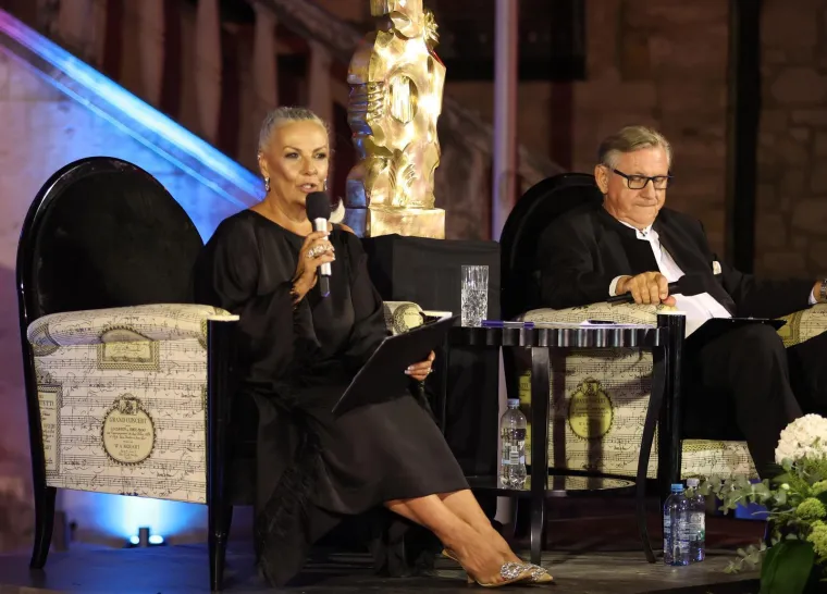 Mirna Berend vratila se u voditeljsku ulogu nakon četvrt stoljeća: Izgleda fenomenalno