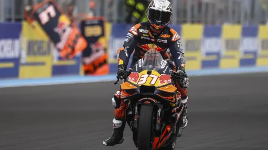 Panika na VN Mađarske: Motocikl izletio sa staze, snimatelj jedva izbjegao tragediju...